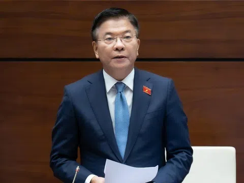 Phó Thủ tướng Lê Thành Long giải trình về việc giá vàng, giá BĐS tăng cao