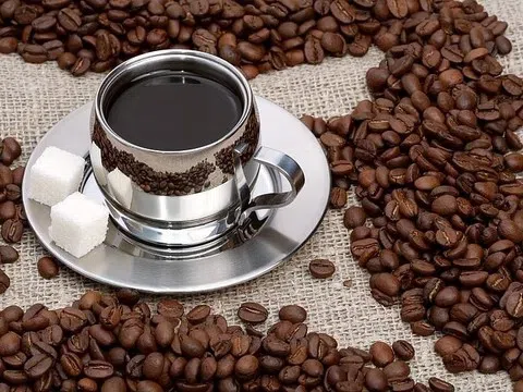 Giá cà phê hôm nay 1/11/2025: Tăng lên 116.700 đồng/kg, Mỹ giảm thuế nhập khẩu cà phê Việt Nam xuống 0%