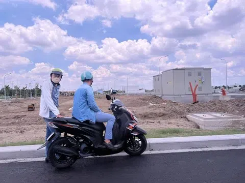 Mua đất 4 năm, tăng giá 300 triệu nhưng nhà đầu tư “còng lưng” gánh lãi ngân hàng