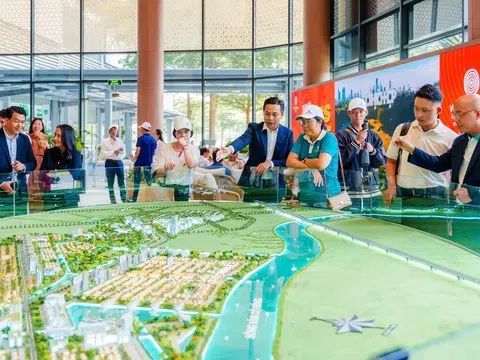 Hạ tầng nghìn tỷ liên tục đổ bộ, bất động sản phía Tây TP.HCM rục rịch cuối năm