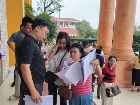 Làm thế nào để ngăn chặn tình trạng đẩy giá ảo trong đấu giá đất?