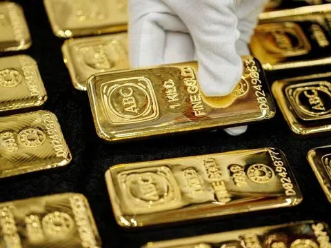 Giá vàng hôm nay 14/12/2025: Vọt tăng