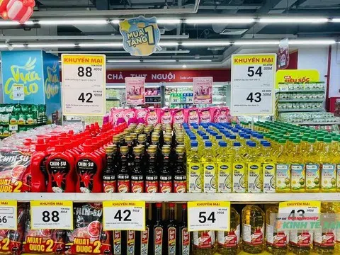 Siêu thị khuyến mại, thị trường bán lẻ vào “mùa cao điểm” cuối năm