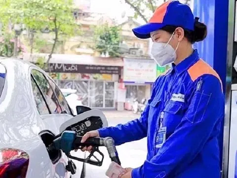 Giá xăng dầu hôm nay 10/2/2026: Cập nhật giá xăng dầu trong nước, quốc tế