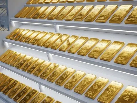 Vàng tiến sát 185 triệu đồng/lượng, bạc nhích lên