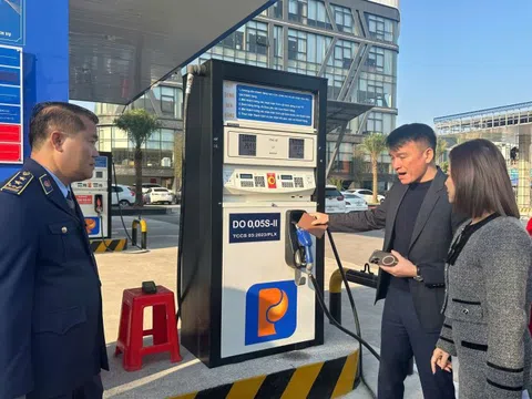 Bộ Công Thương hỏa tốc yêu cầu tăng cường kiểm tra kinh doanh xăng dầu