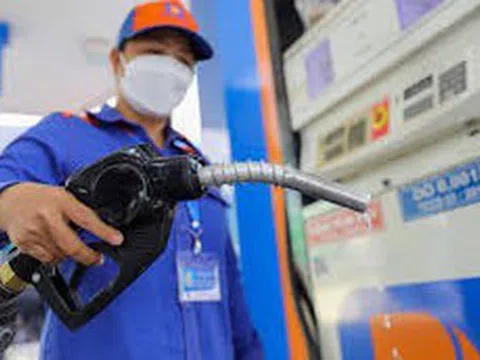 Tăng cường giải pháp bình ổn thị trường xăng dầu, đảm bảo nguồn cung