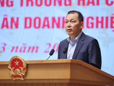 Chi hàng tỷ USD mỗi năm, Chủ tịch EVN lý giải “tại sao phải đầu tư nhiều thế?”