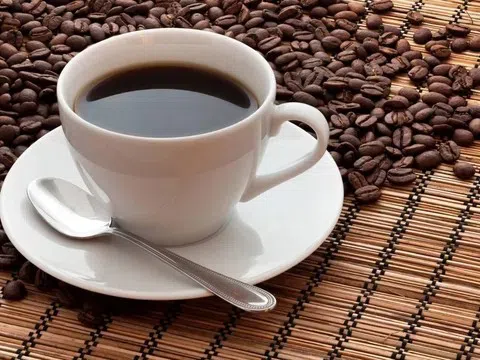 Giá cà phê hôm nay 4/4/2026: Giảm mạnh dưới mốc 90.000 đồng/kg