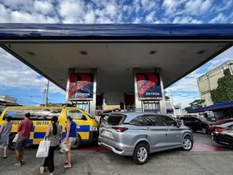 Nhìn lại các nước Đông Nam Á giữa "tâm bão" giá xăng dầu