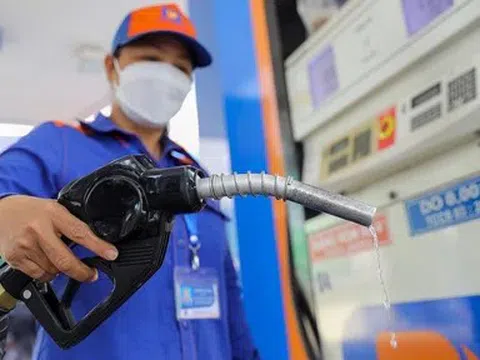 Giá xăng dầu hôm nay 17/4/2026: Cập nhật giá xăng dầu trong nước, quốc tế