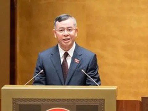 Quốc hội chốt bỏ ngưỡng chịu thuế 500 triệu đồng với hộ kinh doanh