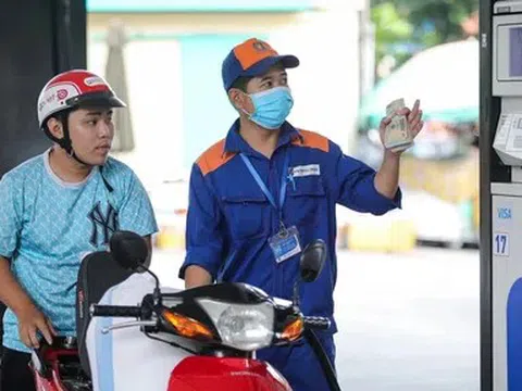 Ngừng đưa dầu hỏa vào danh mục công bố giá cơ sở xăng dầu từ ngày mai 29/4