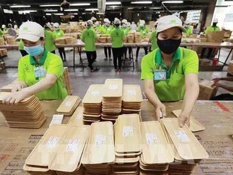 Đơn hàng đồ gỗ phục hồi, xuất khẩu sang Trung Quốc tăng gần 50%