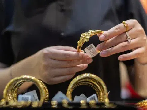 Giá vàng "đánh võng" lựa chiều theo lo ngại về lạm phát