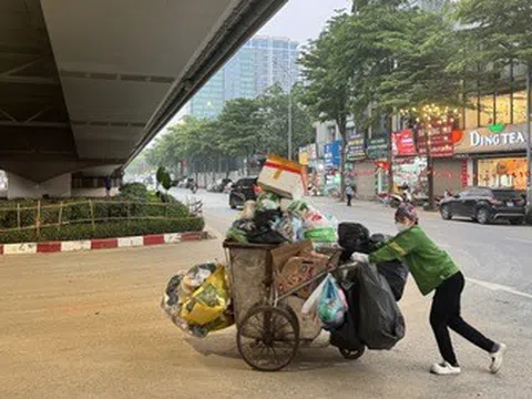 Hà Nội: Phân loại rác từ nguồn "vướng" ý thức người dân