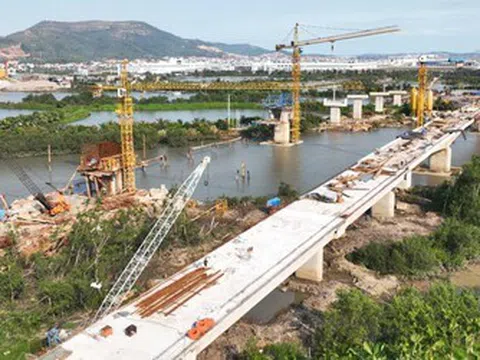 Quảng Ninh: Tăng tốc đầu tư công, tạo đà tăng trưởng