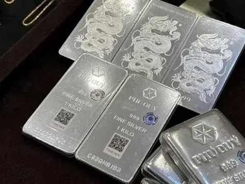 Giá bạc hôm nay 3/6/2026: Trong nước quay đầu giảm