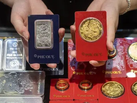 Giá vàng “quay xe”, tăng mạnh lên mức 138,4 triệu đồng/lượng